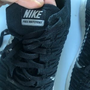 Nike free fly knit
